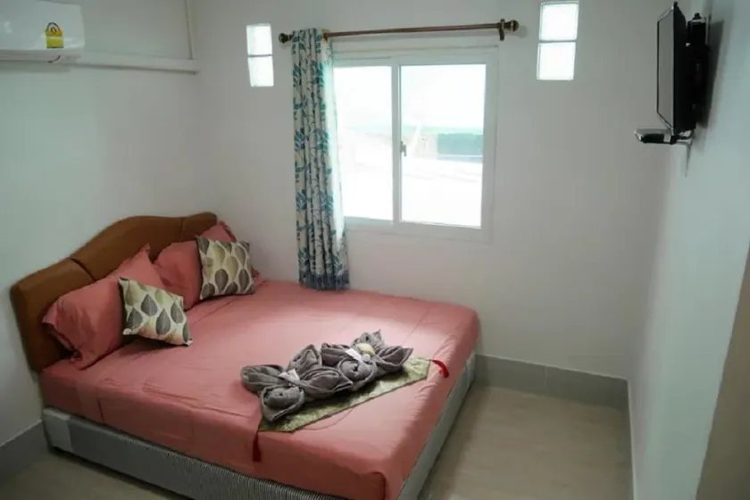 Nawee Guesthouse Sairee - Image 1