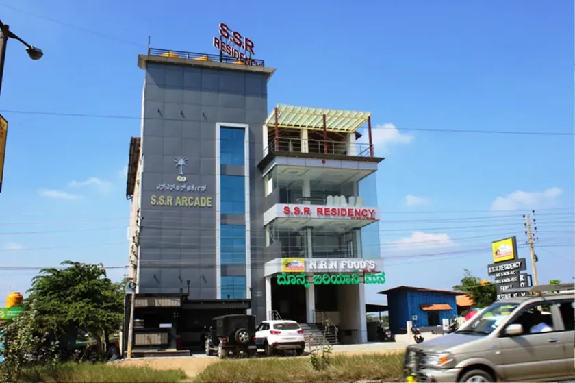Hotel Ssr Residency - Image 1