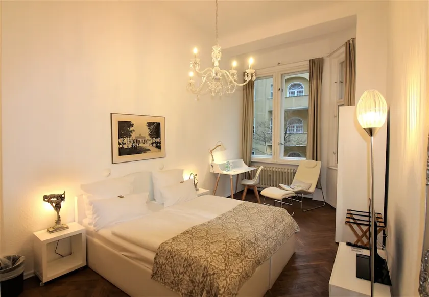 Midi Inn City West am Ku'damm - Image 1