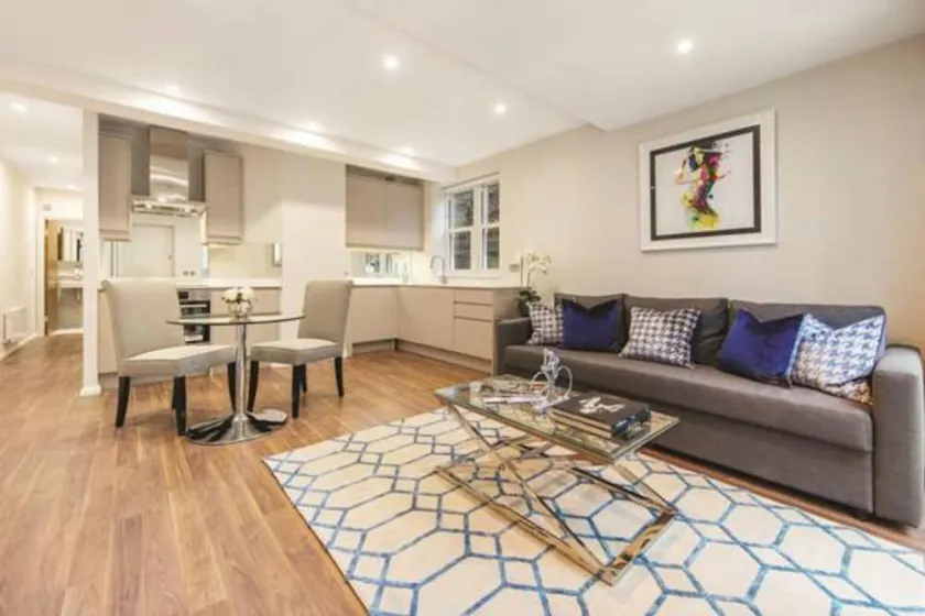 1 Bedroom Garden Flat In Hammersmith - Image 1