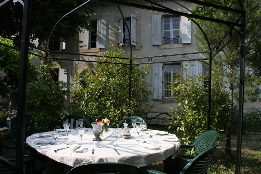 Chez Dyna - Image 1
