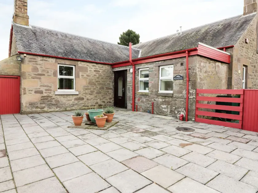Meadowside Farm - Image 1