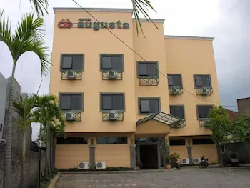Hotel Augusta Bandung - Image 1