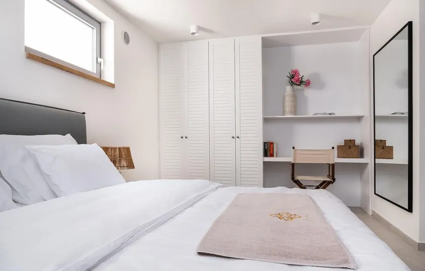Nice Home in Novalja With Outdoor Swimming Pool, Sauna and 4 Bedrooms - Image 1