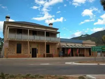 North Star Hotel - Image 1