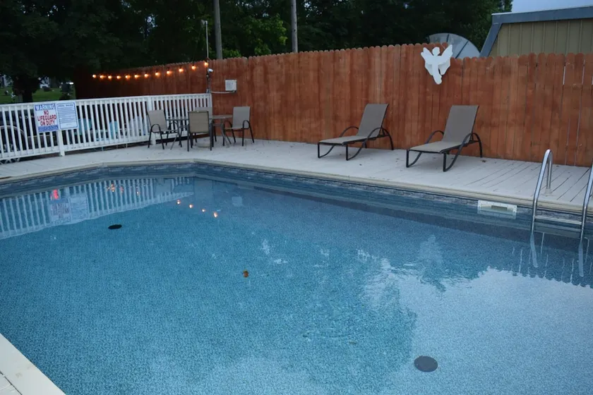 Landmark Inn - Image 1