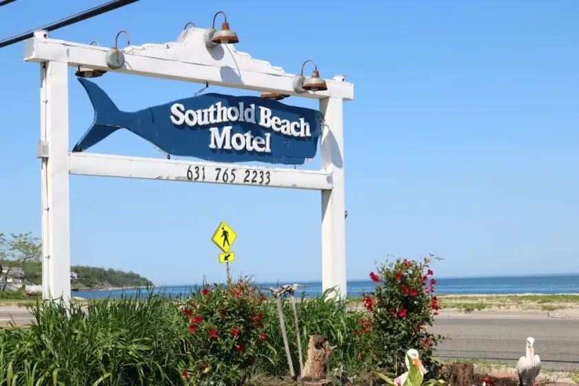 Southold Beach Motel - Image 1