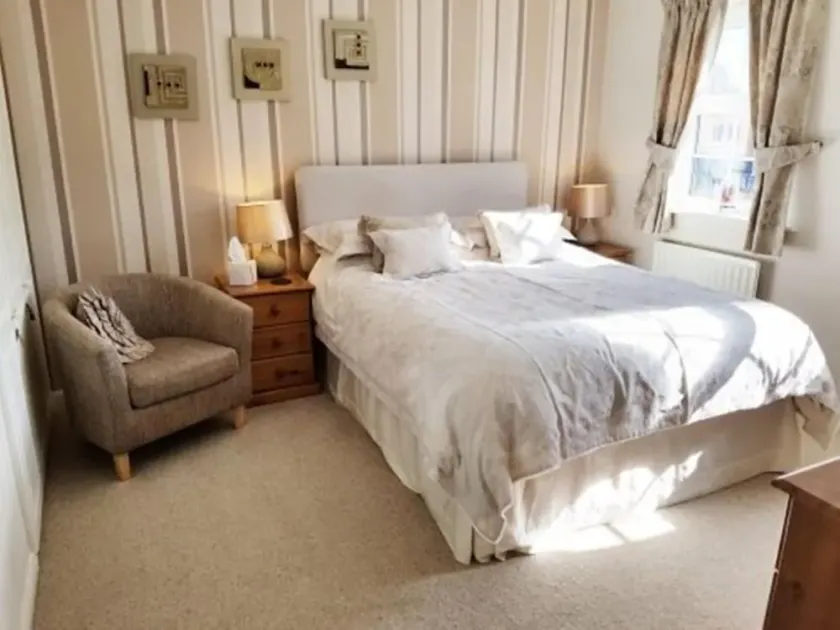 Hanwell House - Image 1