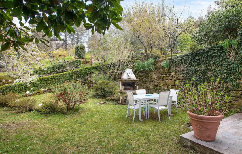 Beautiful Home in Londa With 2 Bedrooms - Image 1