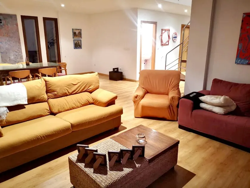 House with 3 bedrooms in Carracedelo with enclosed garden and WiFi - Image 1