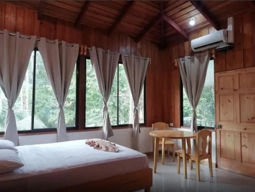 Hotel El Congo - Image 1