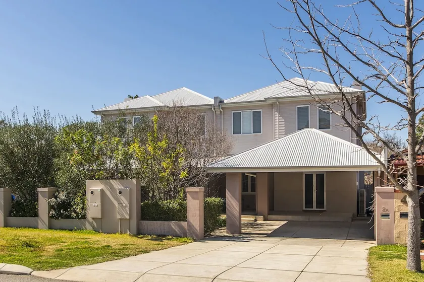 Inner Western Suburbs Retreat - Image 1