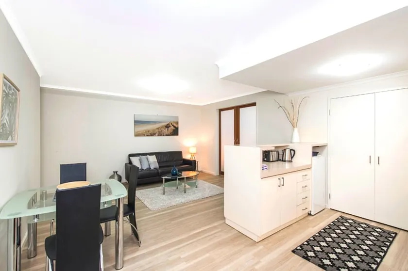 Perth West End Apartment 601 - Image 1