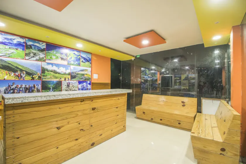 Hotel Incredible - Image 1