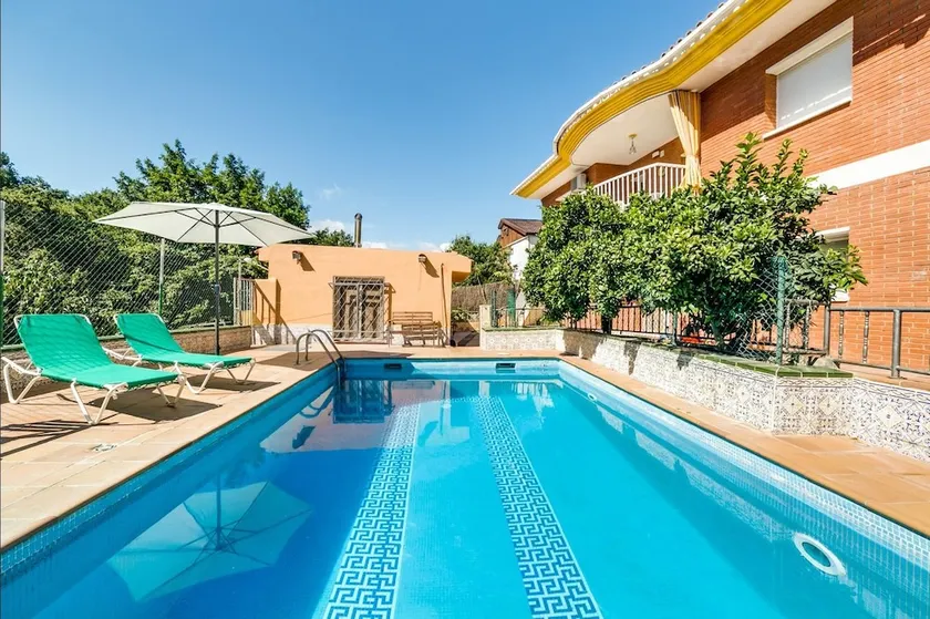 Vivalidays Villa Agathe Barcelona - Image 1