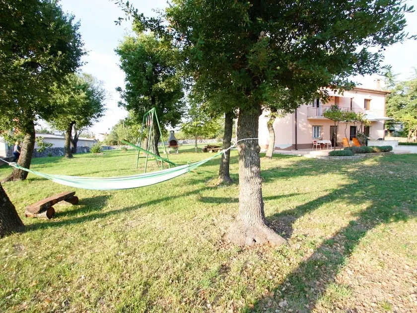 Nice Holiday House With Large Garden for 5 Persons Near Rovinj and Lim bay - Image 1