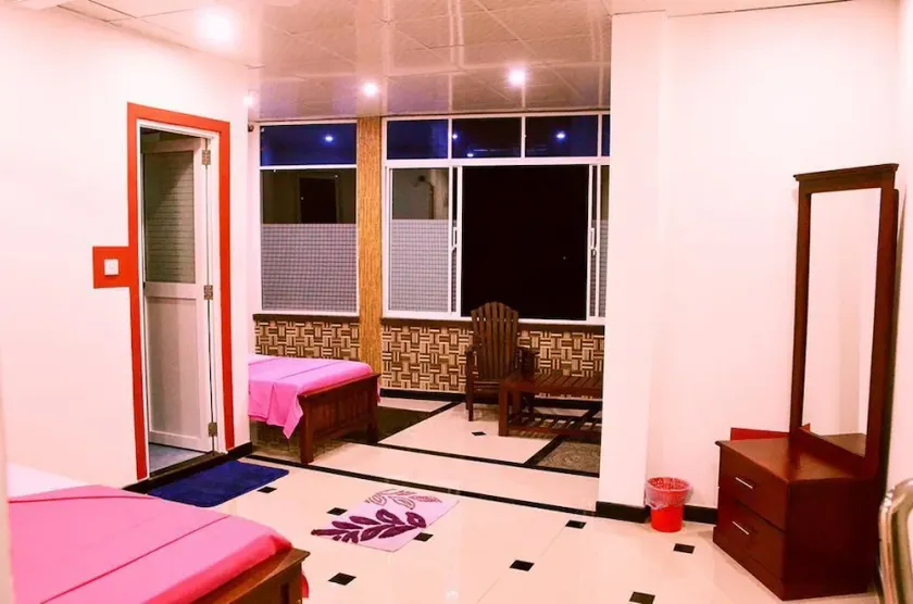 Kandyan Holiday Center - Image 1