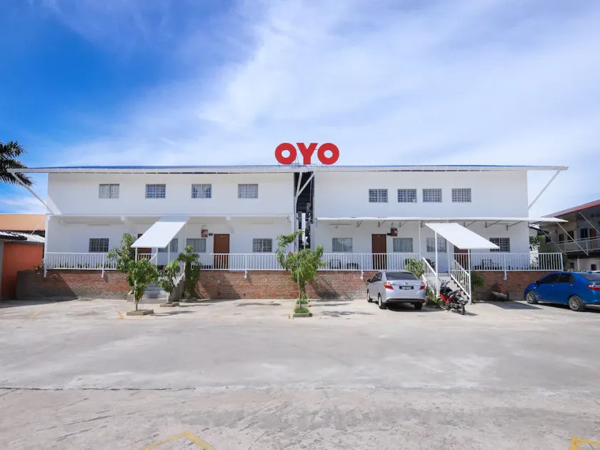 Weng Bee Guest House - Image 1
