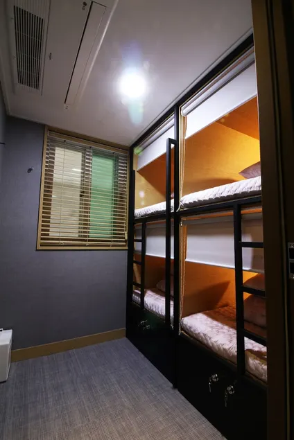 Mint House - Image 1