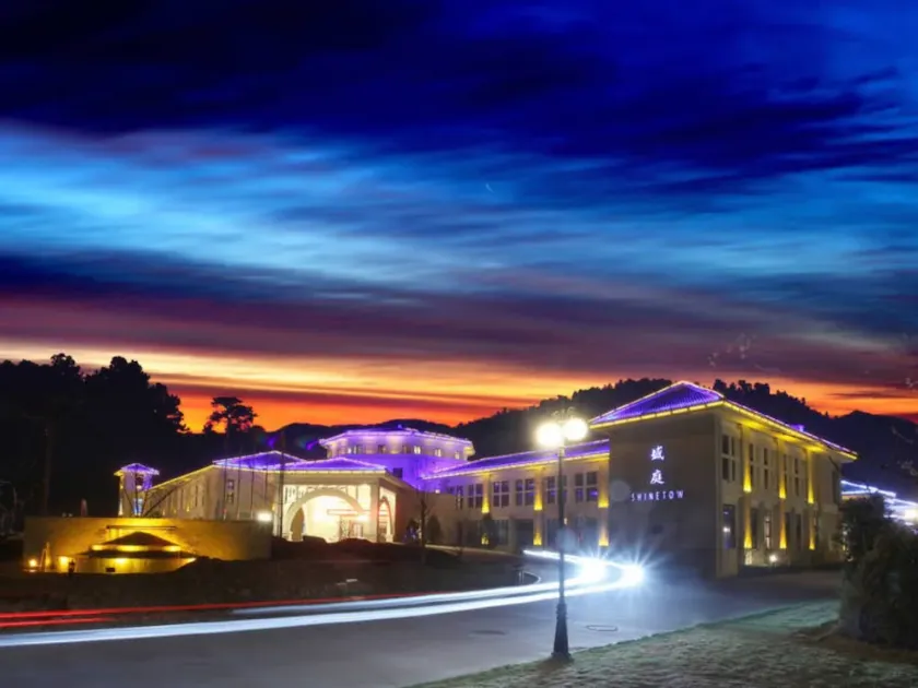 Rose Villa Hot Spring Holiday Hotel - Bazhou - Image 1