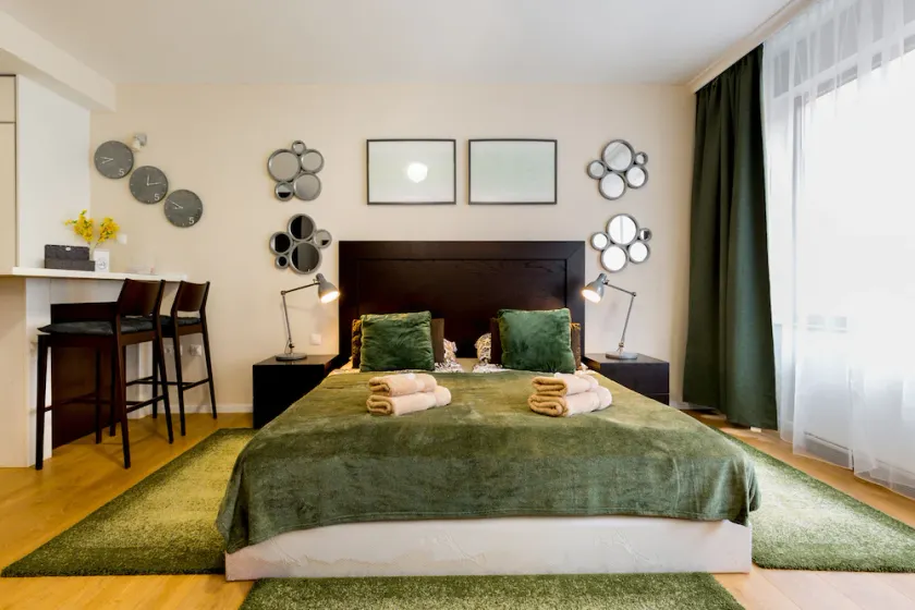 Budapest Holidays Apartments & Spa - Image 1