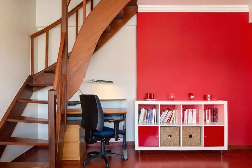 Lovely 2 Bedroom Duplex Apt w Terrace in Cascais - Image 1