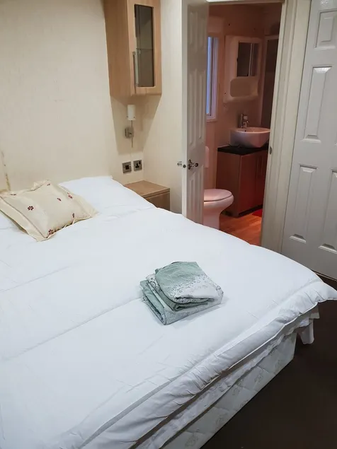 Park Home at Golden Sands Holiday Park N.Wales - Image 1