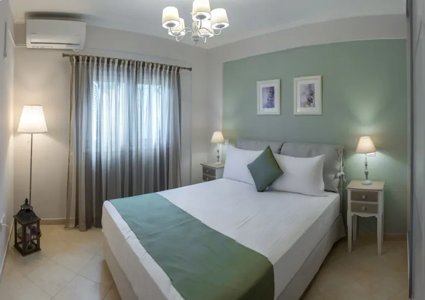 Elodia Apartments - Image 1