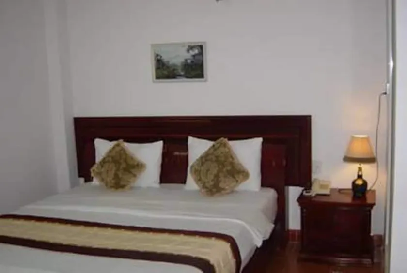 Huong Duy Hotel - Image 1