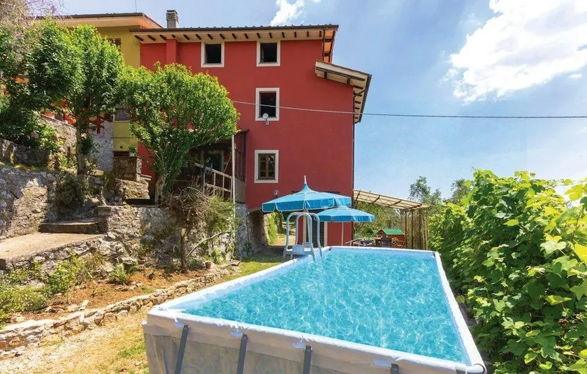 4 bedrooms house with enclosed garden and wifi at Gombitelli - Image 1