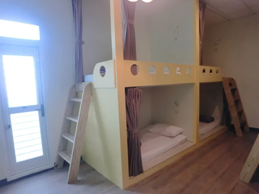 Easy Inn International Hostel - Image 1