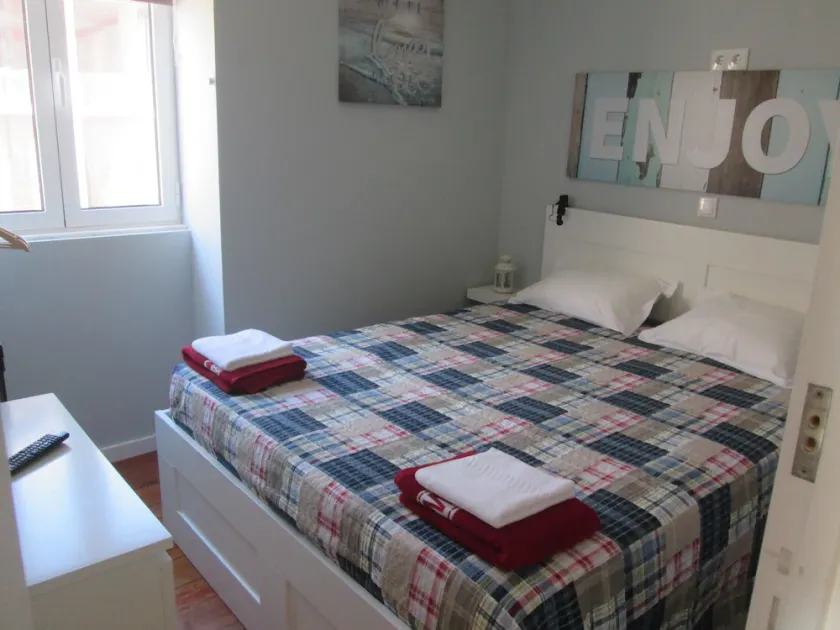 Why Not Guest House Espinho - Image 1