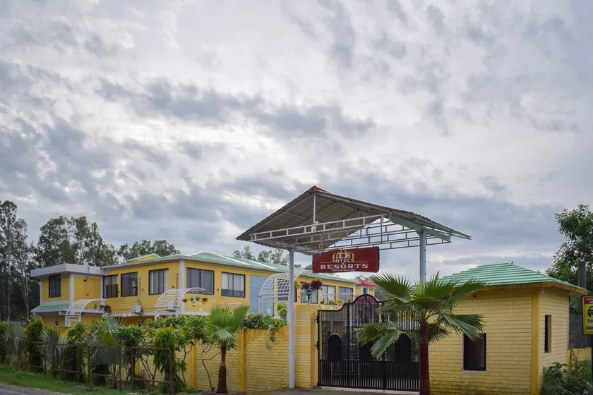 D Clarks Inn -Jim Corbett - Image 1