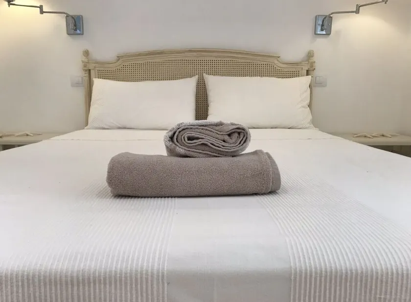 B&B Villa Maria Guest Rooms - San Roque Golf - Sotogrande - Image 1
