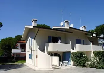 Flat in Lignano Riviera - Image 1