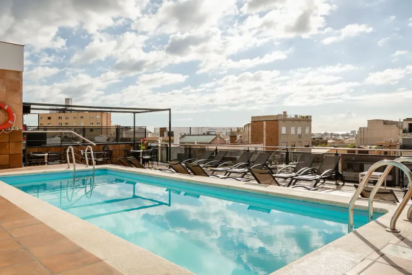 Sunotel Central - Image 1