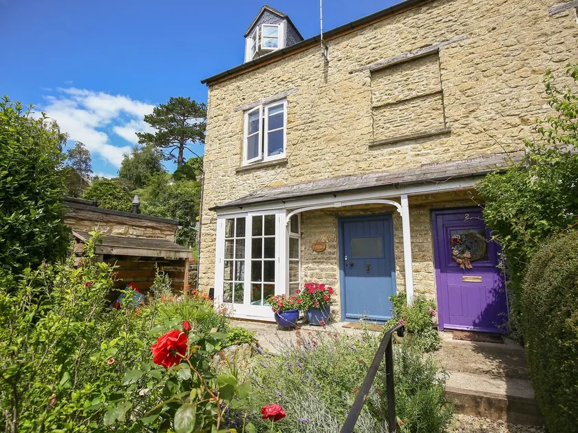 Weavers Cottage - Image 1
