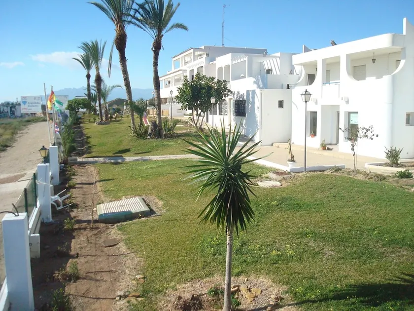 Apartment With 3 Bedrooms With Terrace, A / C, Barbecue and Pool Nº 28C - Image 1