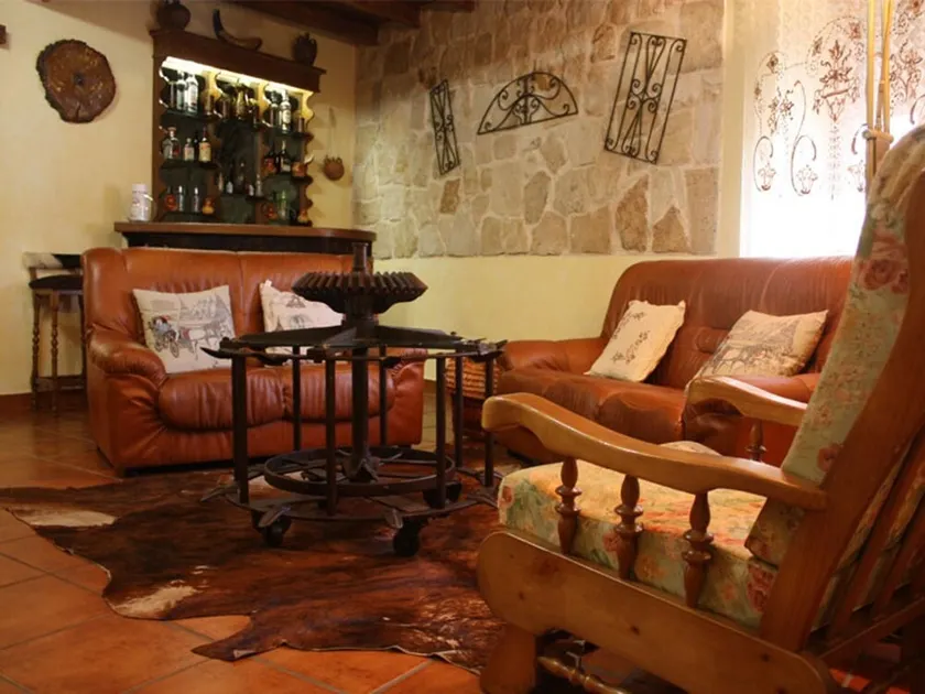 House With 4 Bedrooms in Forfoleda - Salamanca, With Furnished Terrace - Image 1