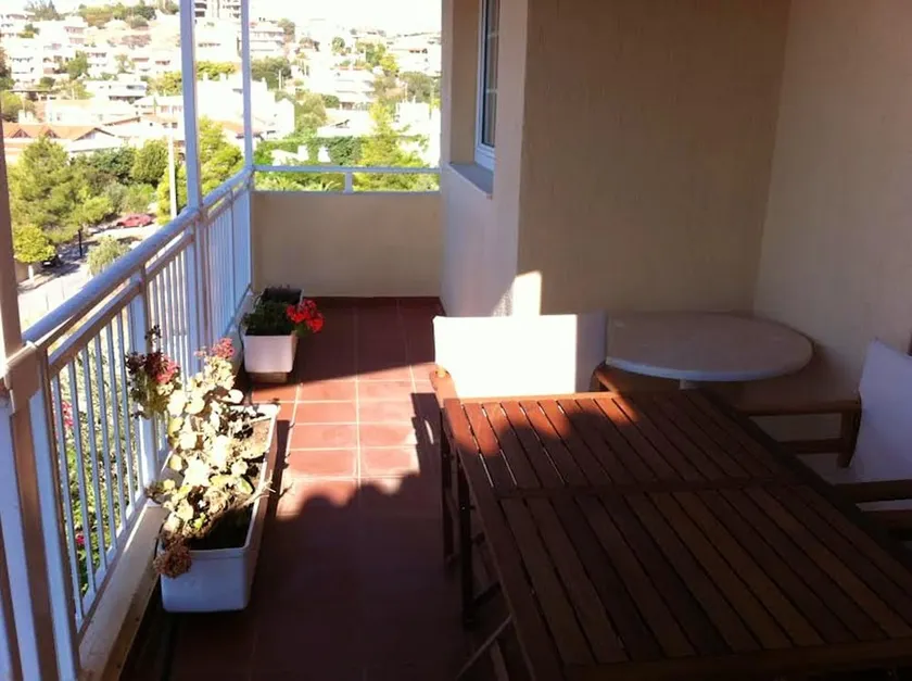 House with 2 bedrooms in Anavissos with wonderful sea view furnished balcony and WiFi - Image 1