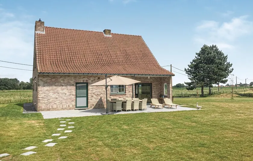Stunning Home in Wellen With 4 Bedrooms and Wifi - Image 1