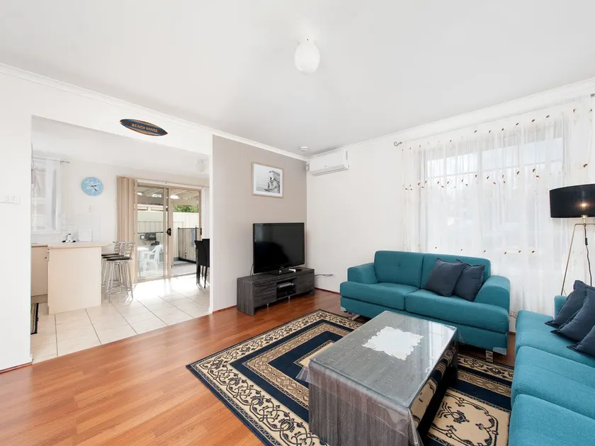 Seaclusion, 2/2 Margaret Street - Image 1