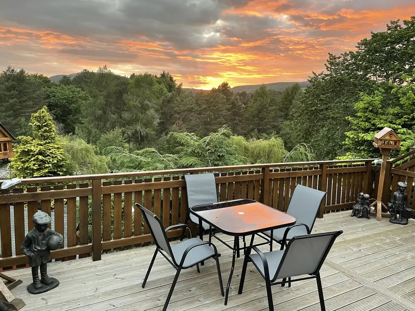 Beautiful 2 Bedroom Lodge With Stunning Views - Image 1