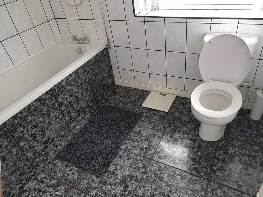 Sleeps 6, Guests&contractors, Wi-fi, Free Parking - Image 1