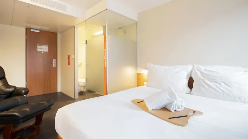 easyHotel Frankfurt City Center - Image 1