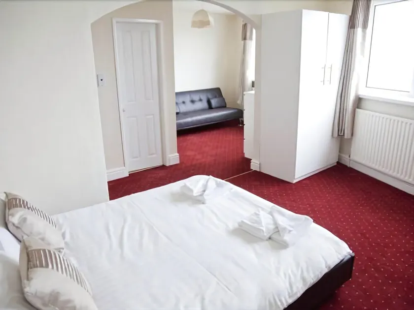 Rose Hotel & Spa - Image 1