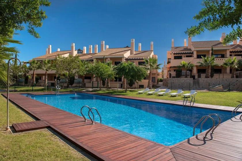 Hacienda Del Álamo Residences - Image 1