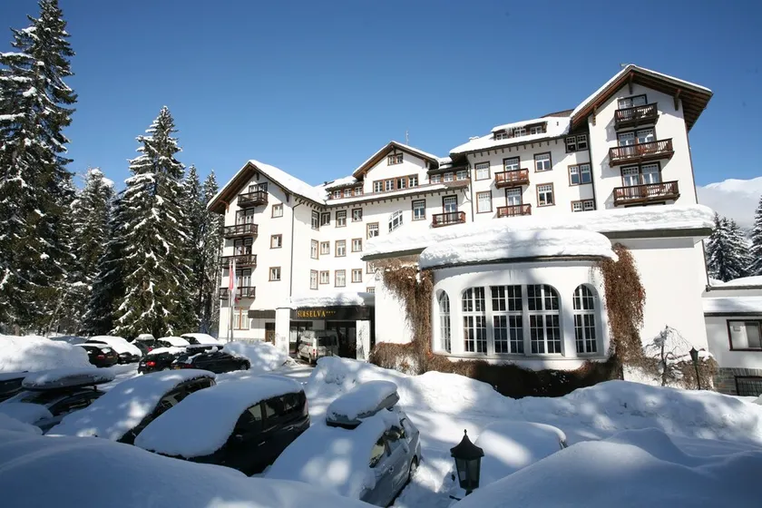 Sunstar Alpine Hotel Flims - Image 1