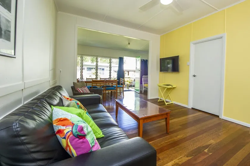 Kooyong Apartment 2 - Image 1