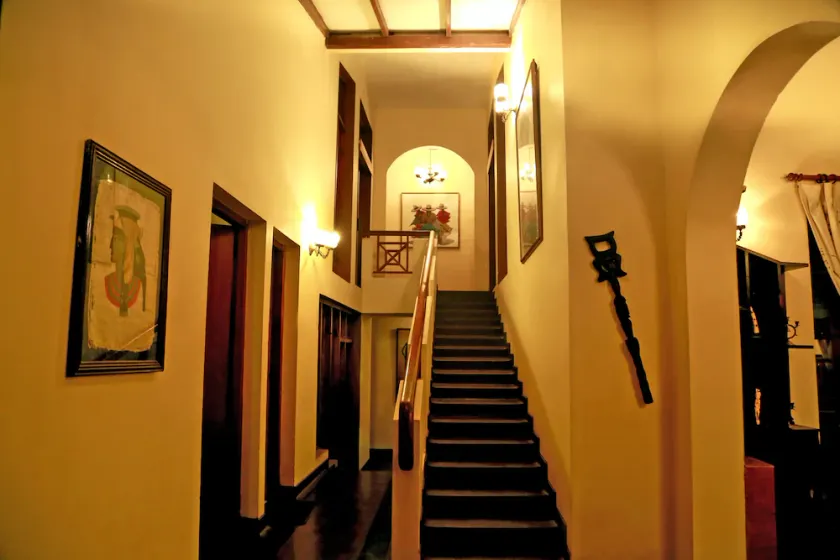 Heina Luxury Villa Colombo - Image 1